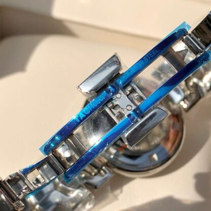 TAGHeuer Lincoln series ladies quartz watch - Image 8