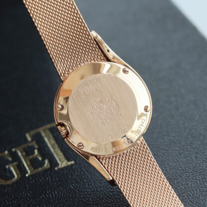 Piaget elegant and refined watch - Image 9