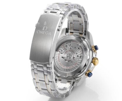 Omega's new Seamaster 300-meter 44mm chronograph wristwatch - Image 9
