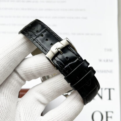 Piaget Classic Ultra-Thin Series Elegant Mechanical Watch - Image 8