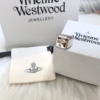 Vivienne Westwood CARLO Square Saturn Solitaire Ring - Image 9