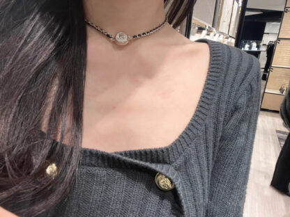 Chanel Chanel simple and elegant retro sweet necklace - Image 9