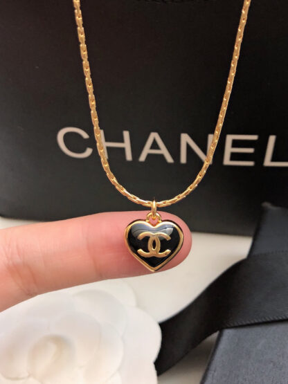 Chanel Heart Pendant Necklace - Image 9