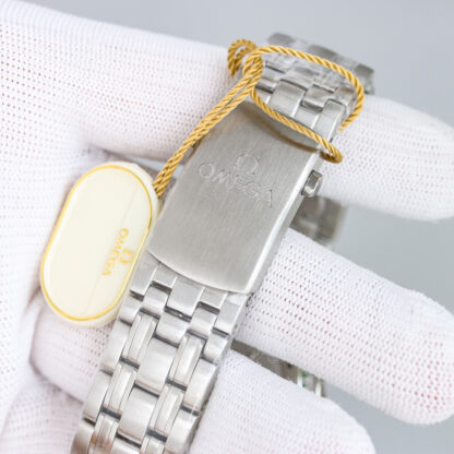Omega Seamaster 300-meter Series - Image 9
