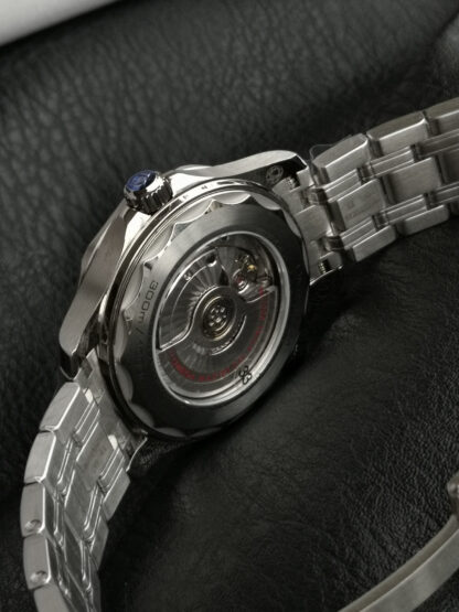 Omega New Seamaster 300m - Image 9