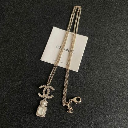 Chanel elegant vintage necklace - Image 7