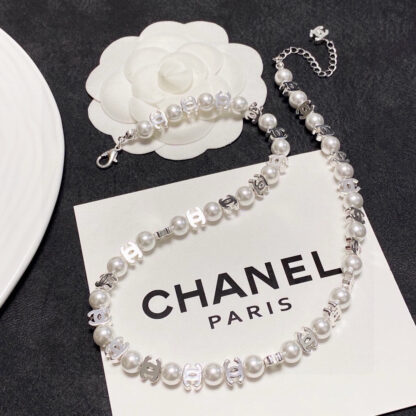 Chanel Fashion Pearl Necklace - Image 7