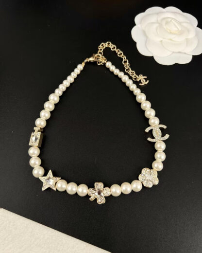Chanel Pearl Clavicle Necklace - Image 7