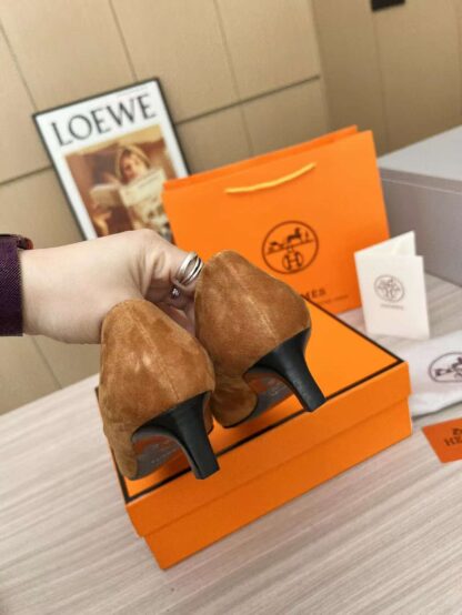 Hermès dark brown holiday must-have comfortable loafers - Image 9