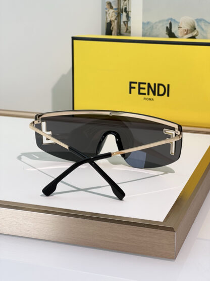 FENDI fashion trend sunglasses - Image 10