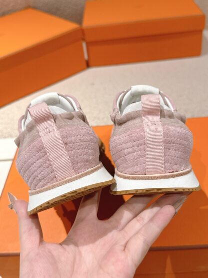 Hermès apricot pink goatskin contrasting sneakers, 2cm thick sole - Image 9