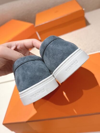 Hermès new kelly buckle thick-soled dark blue loafers - Image 9