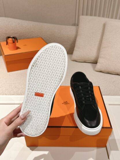 Hermes couple black fashion casual skateboard shoes - Image 9