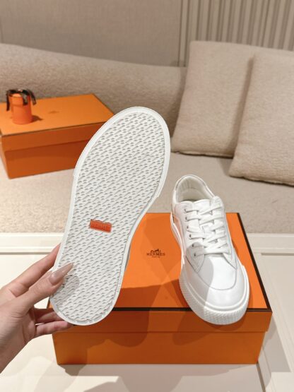 Hermes couple white fashion casual skateboard shoes - Image 9