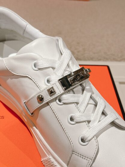 Hermès classic couple white kelly buckle classic versatile casual shoes - Image 8