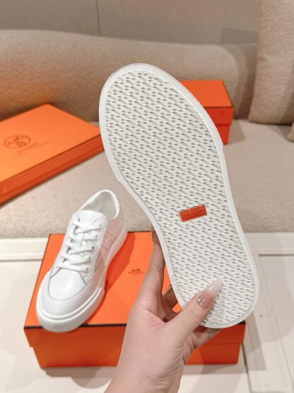 Hermes couple pure white fashion retro casual skateboard shoes - Image 9