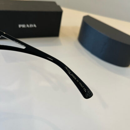 Prada fashion trend sunglasses - Image 9