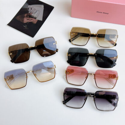 Miu Miu trendy fashion sunglasses - Image 10