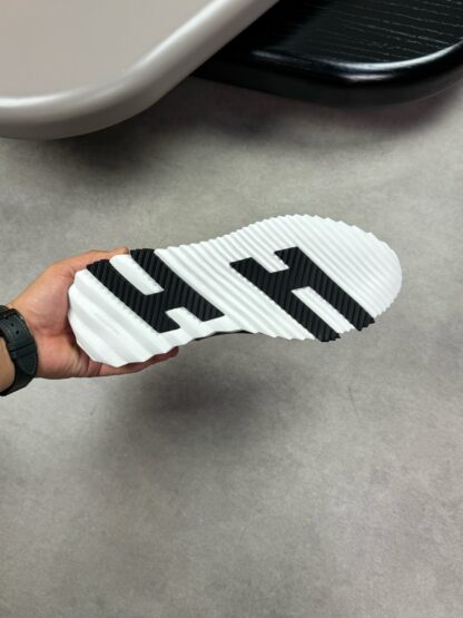 Hermès black and white color matching embroidery brand temperament thick-soled casual shoes - Image 9