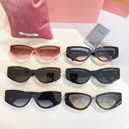 Miu Miu trendy fashion sunglasses - Image 10