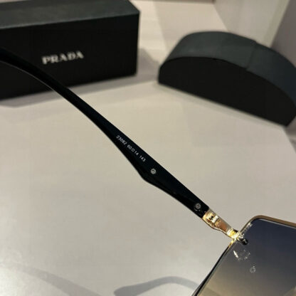 Prada fashion trend sunglasses - Image 9