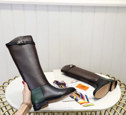 Hermès classic kelly buckle stylish brown and green color matching mid-calf boots - Image 9