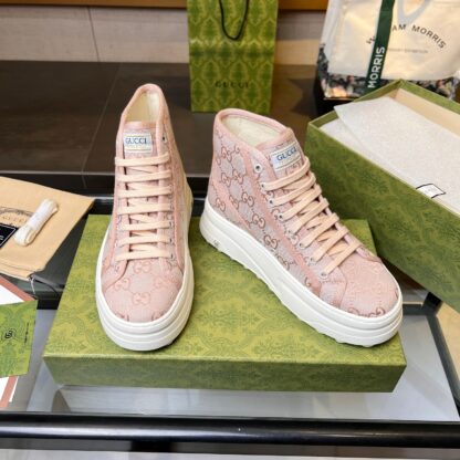 Gucci early spring casual sneakers - Image 10