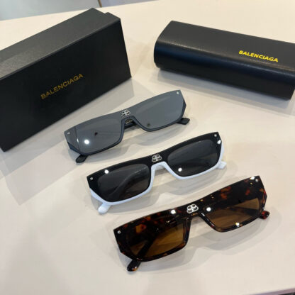 Balenciaga fashion sunglasses - Image 11