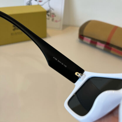 BURBERRY Fashion Temperament Sunglasses - Image 11