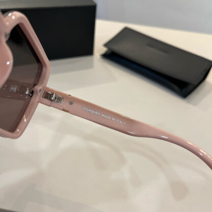 Yves Saint Laurent fashion sunglasses - Image 11