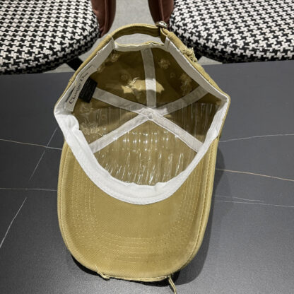 Dior ripped triangle logo baseball cap - Image 11