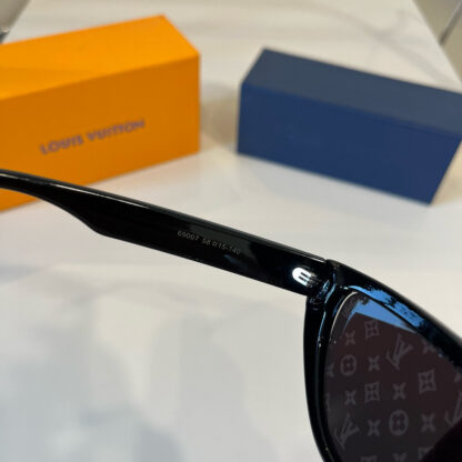 LOUIS VUITTON Fashion Sunglasses - Image 11