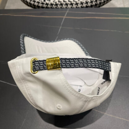 Fendi simple versatile baseball cap - Image 11