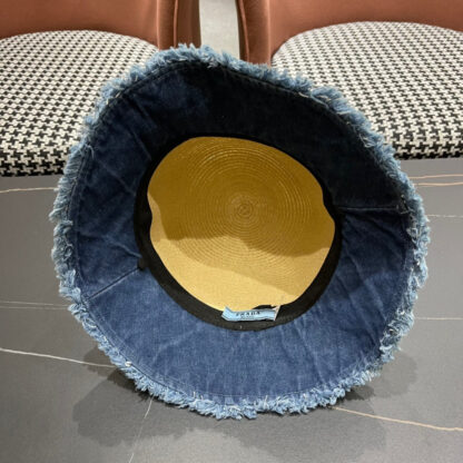 Prada colorblock summer casual bucket hat - Image 9