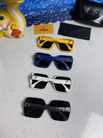 FENDI fashion trend sunglasses - Image 11