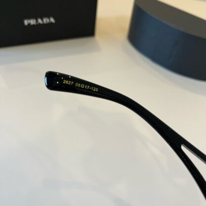 Prada fashion trend sunglasses - Image 10