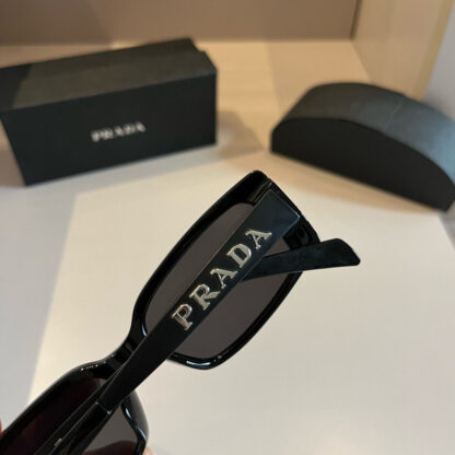 Prada fashion trend sunglasses - Image 10
