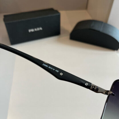 Prada fashion trend sunglasses - Image 10
