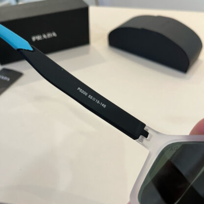 Prada fashion trend sunglasses - Image 10