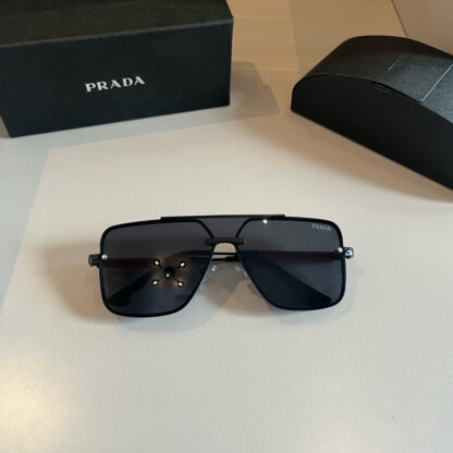 Prada fashion trend sunglasses - Image 11